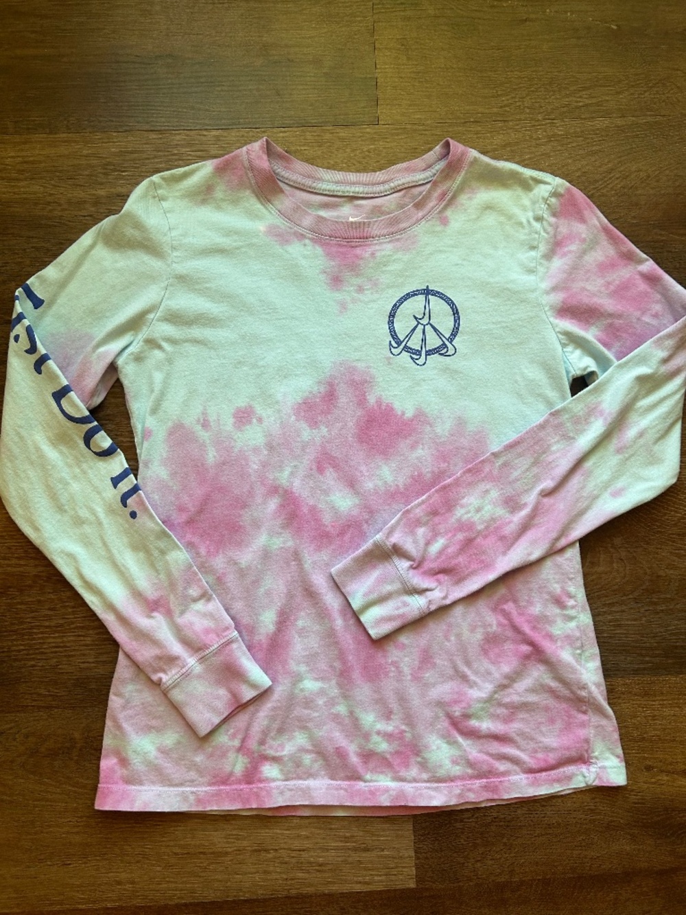 Nike Pink Tie-Dye Just Do It Long Sleeve Shirt Small